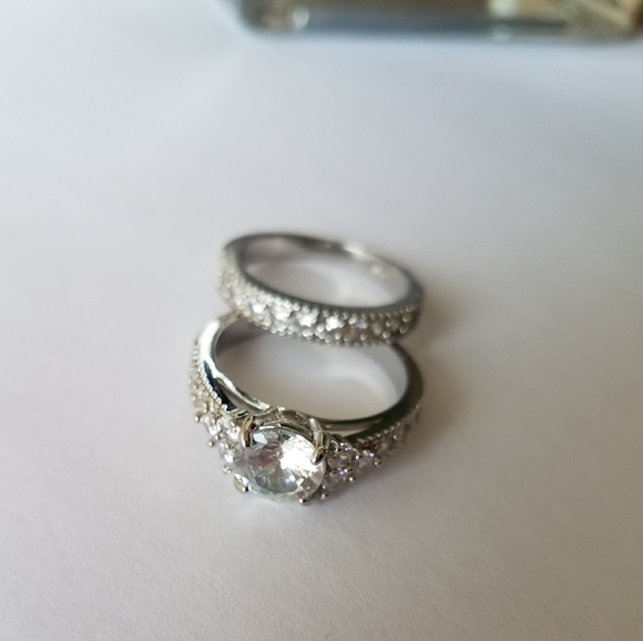2Pcs/set Beautiful 925 silver plated rings!!! - Picture 2 of 8